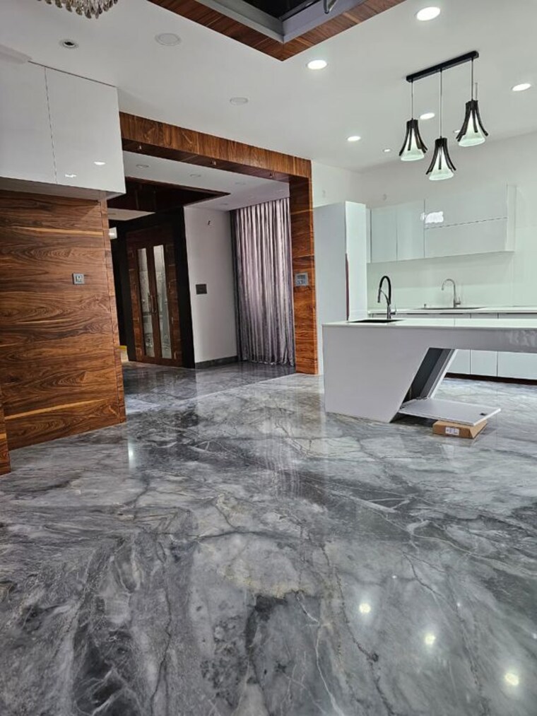 Hall, jubilee hills 5 Bedroom 400 Sq.Yd. Independent House In Jubilee Hills Hyderabad 10428329