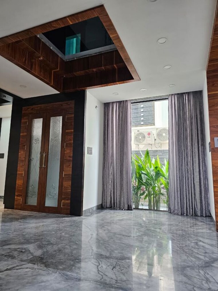 Living Room, jubilee hills 5 Bedroom 400 Sq.Yd. Independent House In Jubilee Hills Hyderabad 10428329