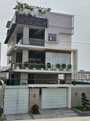 5 BHK Independent House For Sale in Jubilee Hills