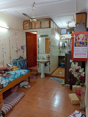 Living Room in 1.5 BHK Builder Floor at Amar Colony – for Rent