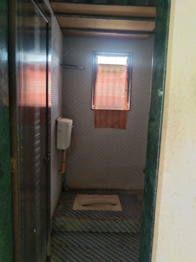 Living Room, mahalaxmi-palace-narhe 2 Bedroom 900 Sq.Ft. Apartment In Narhe Pune 10428391