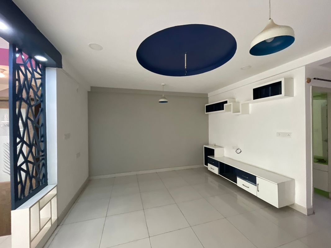 4 BHK 1900 Sq.Ft. Apartment in Roshan Gardenia