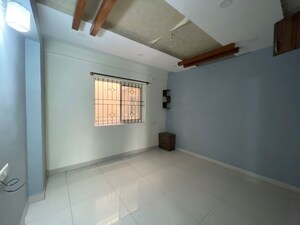 Room in 4 BHK Apartment at Roshan Gardenia, Subramanyapura – for Sale
