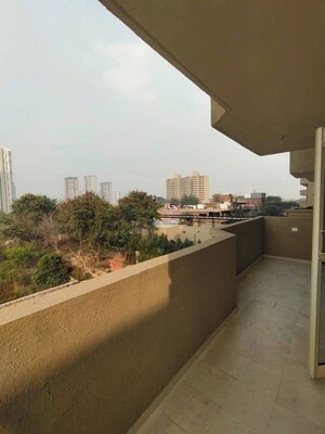Swimming Pool in 3 BHK Apartment at Tulip Yellow, Sector 69 – for Sale