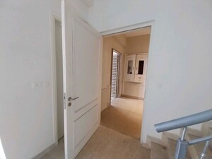 Room in 3 BHK Apartment at Indiabulls Sky Forest, Lower Parel – for Sale