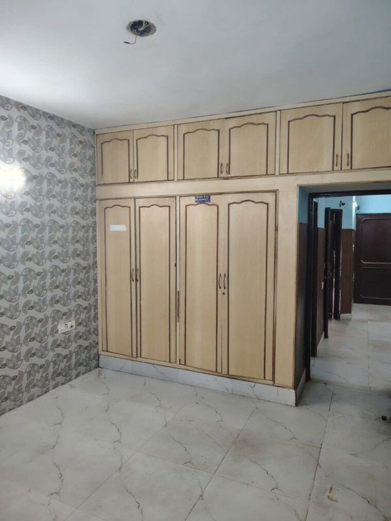 Room, preet colony 5 Bedroom 900 Sq.Ft. Independent House In Preet Colony Zirakpur 10428467