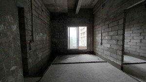 Room in 3 BHK Apartment at Indiabulls Sky Forest, Lower Parel – for Sale