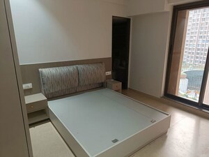 Bedroom in 3 BHK Apartment at Shapoorji Pallonji Vicinia, Powai – for Rent