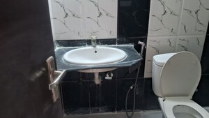Bathroom in 2.5 BHK Apartment at Amrapali Silicon City, Sector 76 – for Rent