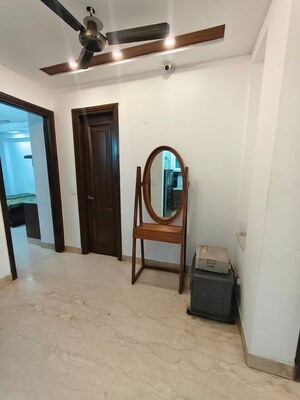 Gym in 3 BHK Builder Floor at Chittaranjan Park – for Sale