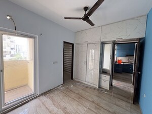 Room in 2 BHK Apartment at Pivotal Devaan, Sector 84 – for Rent