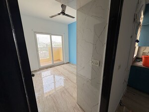 Room in 2 BHK Apartment at Pivotal Devaan, Sector 84 – for Rent