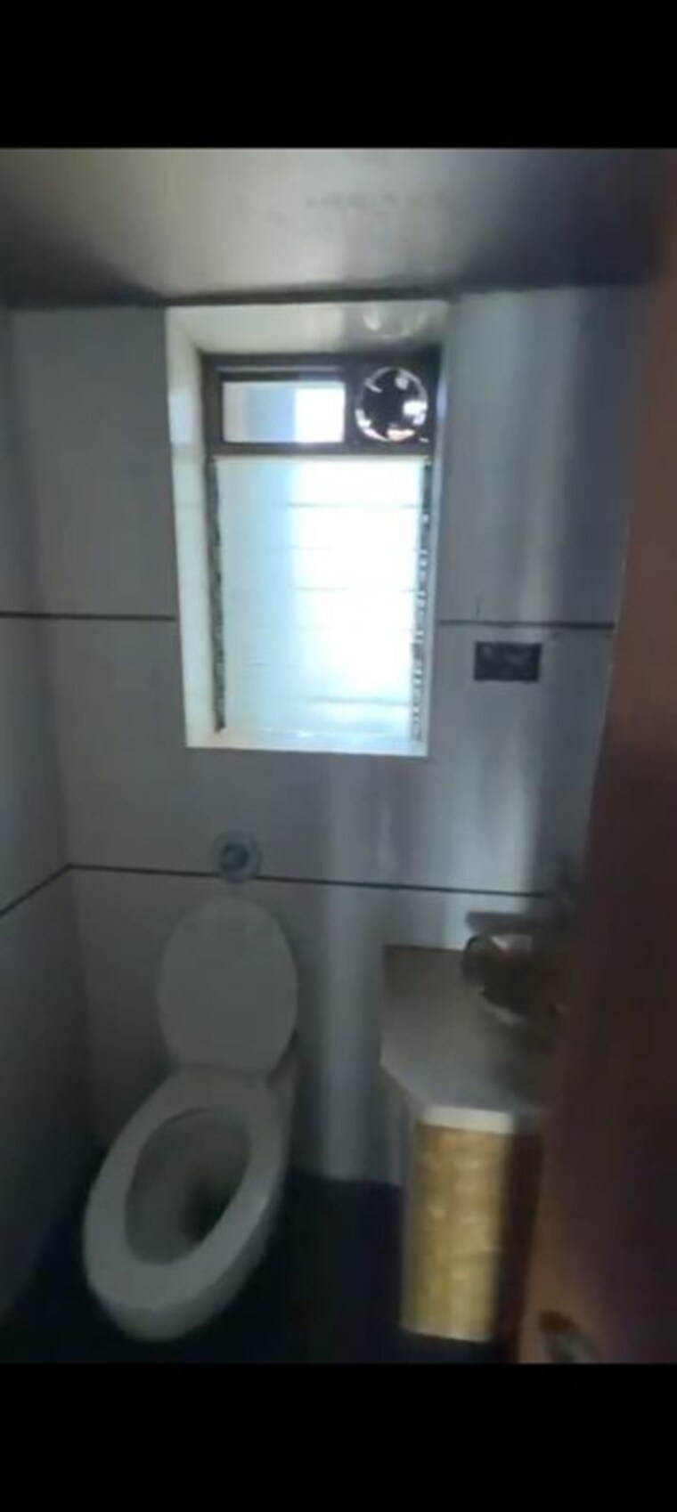 Bathroom, poonam-heights 2 Bedroom 805 Sq.Ft. Apartment In Goregaon West Mumbai 10428575