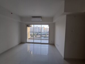 2 BHK Apartment For Rent in Godrej Air Sector 85, Sector 85