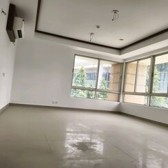 2.5 BHK + Servant Room Apartment For Sale in Jaypee Kalypso Court