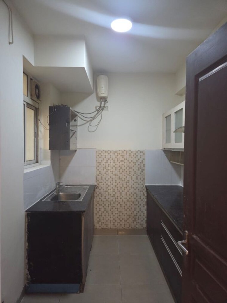 Kitchen, bestech-park-view-ananda 2 Bedroom 1360 Sq.Ft. Apartment In Sector 81 Gurgaon 10428621