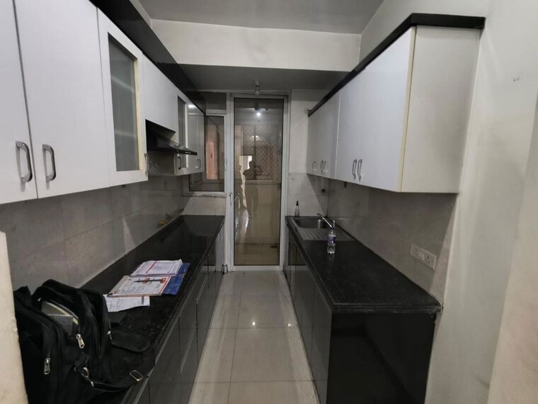 Kitchen, amrapali-silicon-city 3 Bedroom 1835 Sq.Ft. Apartment In Sector 76 Noida 10428637