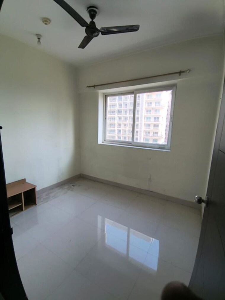Room, amrapali-silicon-city 3 Bedroom 1835 Sq.Ft. Apartment In Sector 76 Noida 10428637