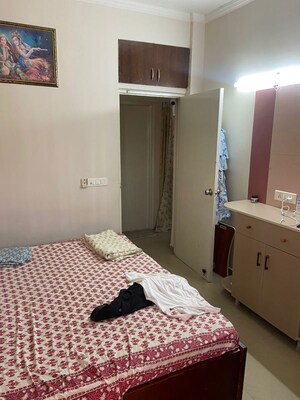Bedroom in 3 BHK Apartment at Amrapali Silicon City, Sector 76 – for Rent