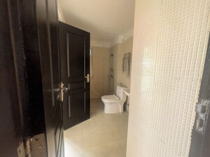 Bathroom in 3.5 BHK Apartment at 3C Orris Greenopolis, Sector 89 – for Sale
