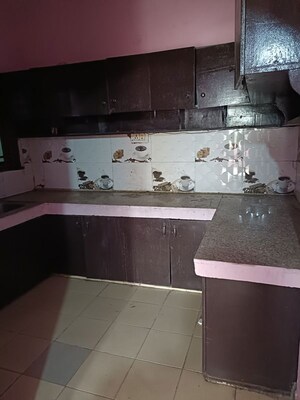 Kitchen in 1 BHK Builder Floor at Sector 52 – for Rent