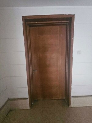 Room in 3.5 BHK Apartment at Jaypee Greens Kalypso Court, Sector 128 – for Sale