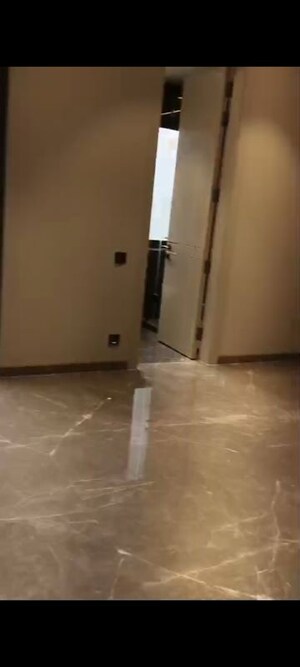 Room in 4 BHK Builder Floor at Greater Kailash I – for Rent