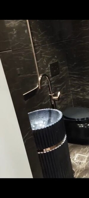Furnished Amenities in 4 BHK Builder Floor at Greater Kailash I – for Rent