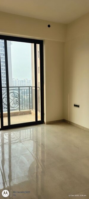 Room in  Office Space at Omaxe Hazratganj, Gomti Nagar – for Sale