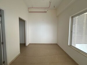 Room in 3 BHK Apartment at Indiabulls Sky Forest, Lower Parel – for Sale