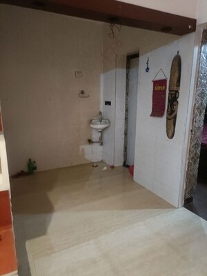 Room in 1 BHK Builder Floor at Sector 52 – for Sale