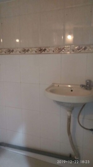 Bathroom in 1 BHK Apartment at Shanti Nagar – for Rent
