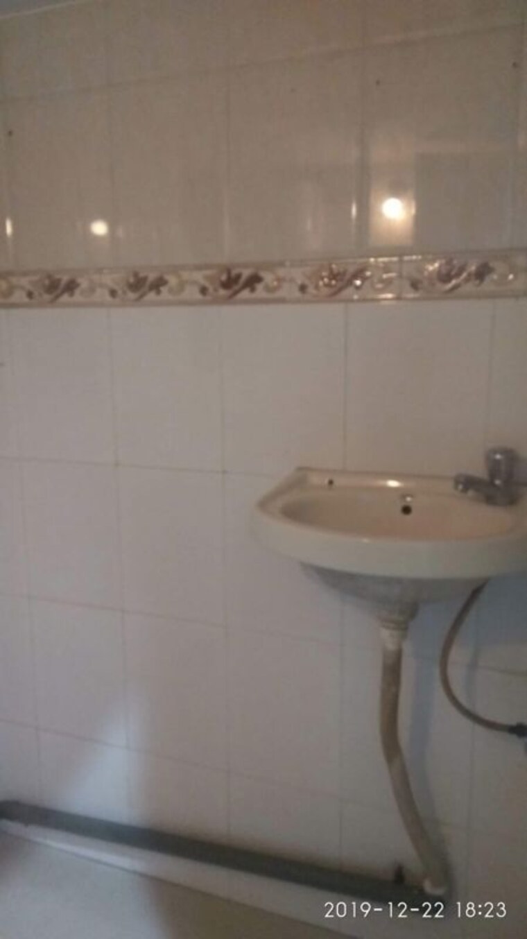 Bathroom, shanti nagar 1 Bedroom 595 Sq.Ft. Apartment In Shanti Nagar Mumbai 10428696