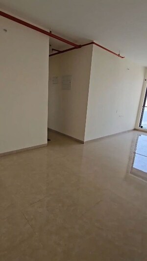 Room in 2 BHK Apartment at Dosti Eastern Bay Phase 1, Wadala – for Sale