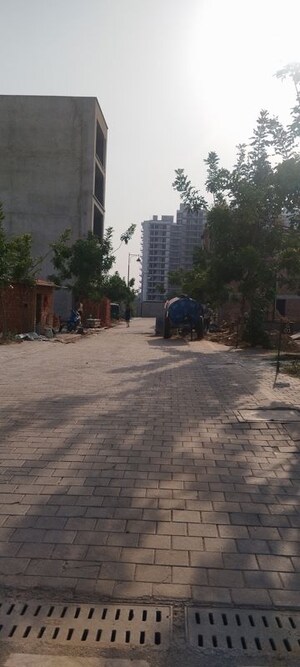   Plot at Sector 84 – for Sale