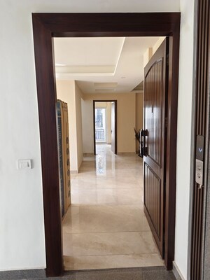 3 BHK Apartment – Entrance View at Jakhan - for Sale