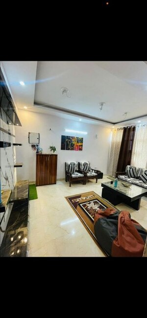 2 BHK Apartment For Rent in Shri Ram Heights, Raj Nagar Extension