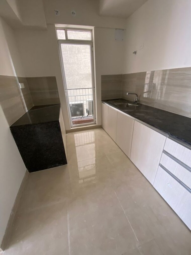 Kitchen, indiabulls-one-indiabulls 3 Bedroom 1600 Sq.Ft. Apartment In Pokhran Road No Two Thane 10428832