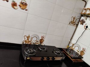 Furnished Amenities in 2 BHK Apartment at Amrut CHS Powai, Powai – for Rent