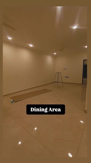 Furnished Amenities in 2 BHK Apartment at Indiranagar – for Rent