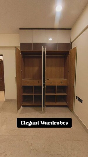 Furnished Amenities in 2 BHK Apartment at Indiranagar – for Rent