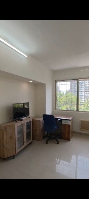 1 BHK Apartment For Rent in Paschim Apartments, Dadar West