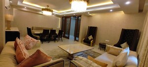 Living Room in 2 BHK Builder Floor at Defence Colony – for Rent