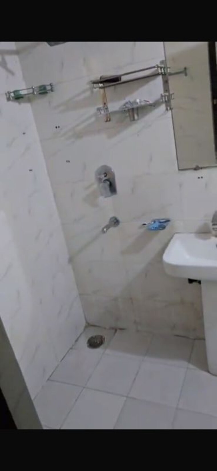 Bathroom, gaurs-cascades 2 Bedroom 1020 Sq.Ft. Apartment In Raj Nagar Extension Ghaziabad 10428914