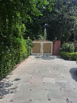 Balcony in 4 BHK Villa at Anupam Garden – for Rent