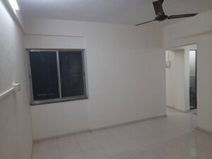 1 BHK Apartment For Rent in Kamgar Putala Vasahat