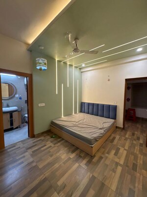 Bedroom in 2 BHK Apartment at Bana Enclave, Shipra Suncity – for Rent