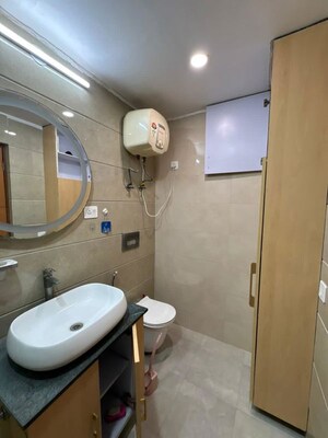 Bathroom in 2 BHK Apartment at Bana Enclave, Shipra Suncity – for Rent