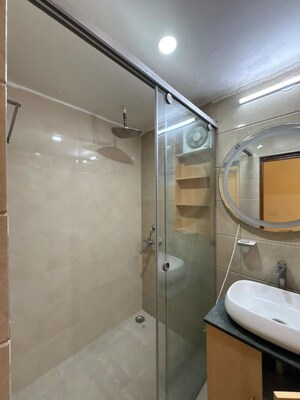Bathroom in 2 BHK Apartment at Bana Enclave, Shipra Suncity – for Rent