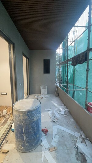 Balcony in 3 BHK Builder Floor at Naraina – for Sale